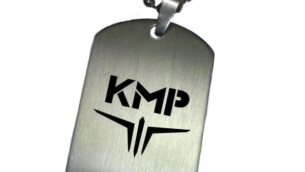 Ταυτότητα Λαιμού/Μπρελόκ Krav Maga Protection KMP® με χάραξη Laser Ταυτότητα Λαιμού/Μπρελόκ Krav Maga Protection KMP® με χάραξη Laser