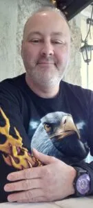 Αρθρογράφος 1 135x300 1